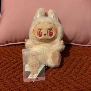 ***SOLD*** Dada have a seat labubu Opened